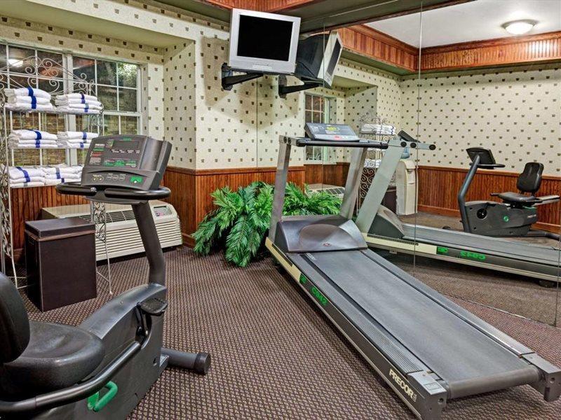 Microtel Inn & Suites By Wyndham Perimeter Center ساندي سبرينغز المظهر الخارجي الصورة