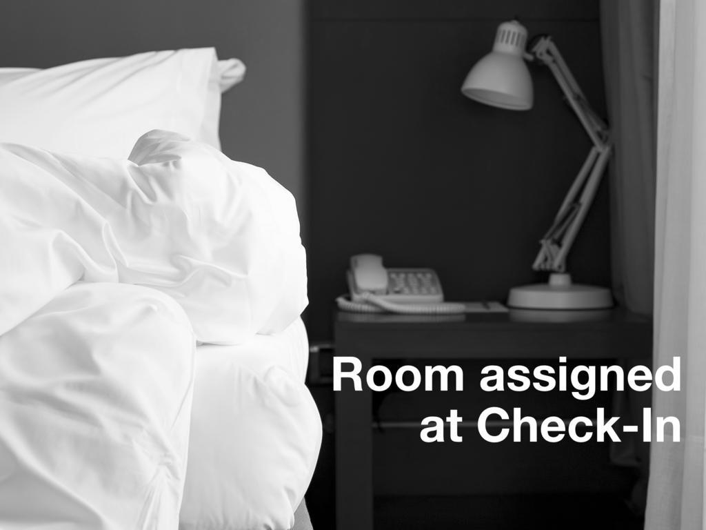 Microtel Inn & Suites By Wyndham Perimeter Center ساندي سبرينغز الغرفة الصورة