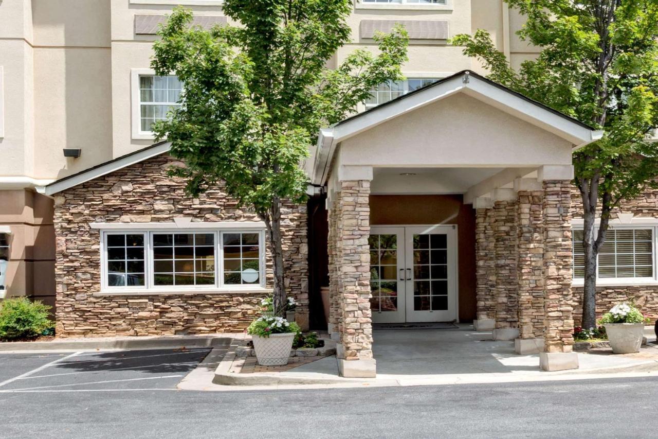 Microtel Inn & Suites By Wyndham Perimeter Center ساندي سبرينغز المظهر الخارجي الصورة